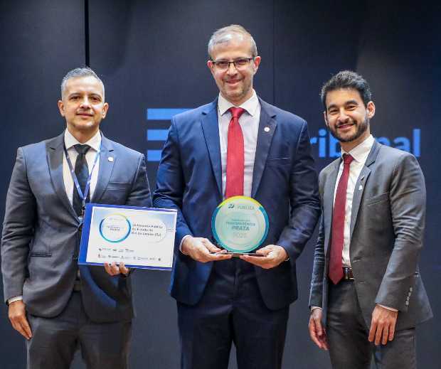 DPRJ recebe medalha de prata em transparência pública